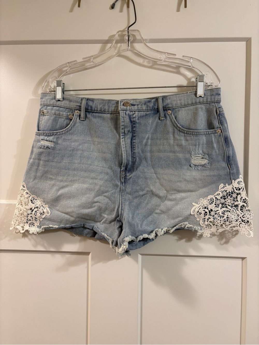 Jessica Simpson Light Wash Denim Shorts with White Lace Trim